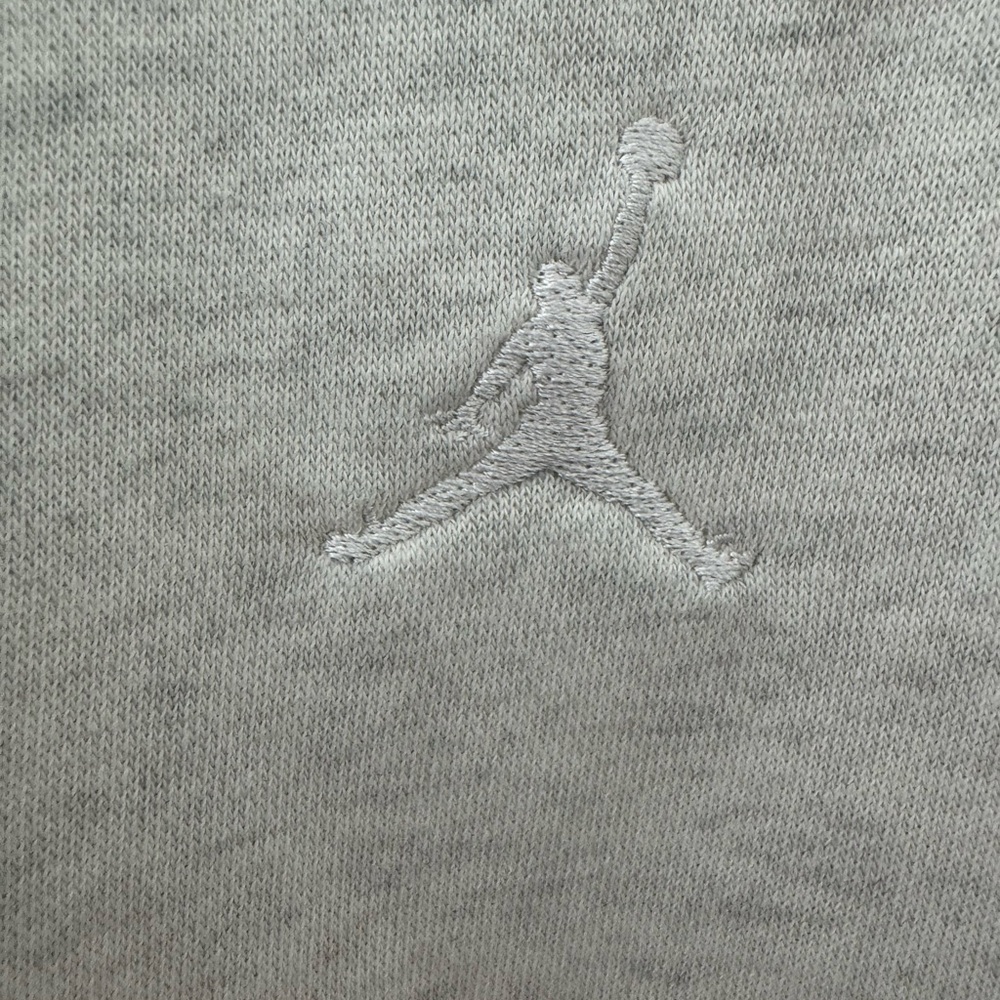 Jordan Brooklyn Men’s Fleece Crewneck Sweatshirt Light Gray Heather Size XL - Picture 3 of 5